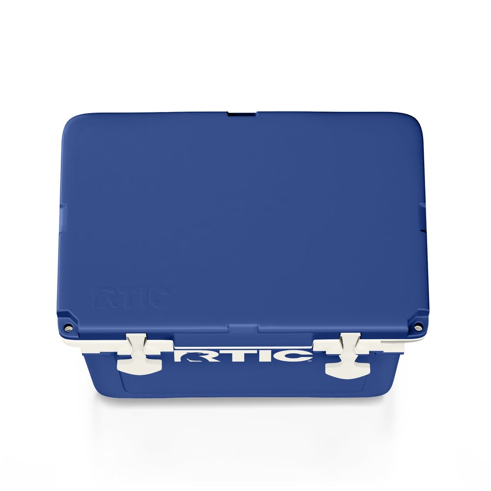 22 QT Ultra-Light Cooler Cobalt & White | Rtic Hard Coolers|Clearance