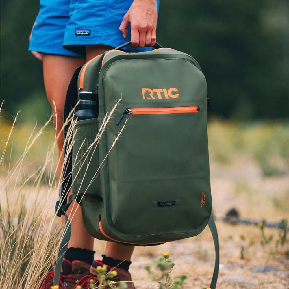 Ultra-Dry Backpack Black & Graphite | Rtic Bags