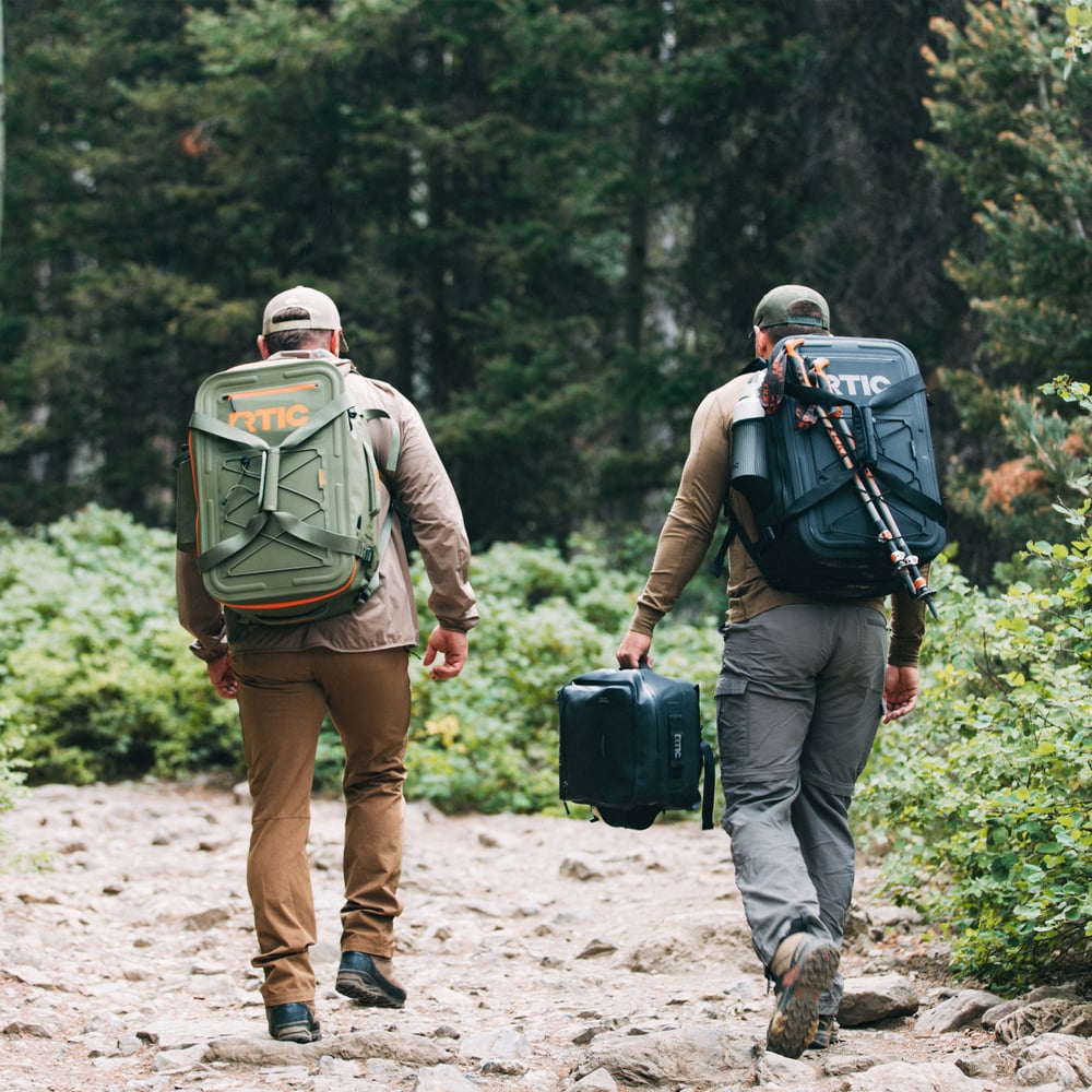 Ultra-Dry Duffle Pack Black & Graphite | Rtic Bags