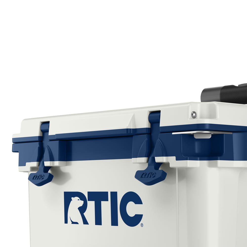 22 QT Ultra-Light Wheeled Cooler Cool Grey & Navy | Rtic Hard Coolers|Clearance