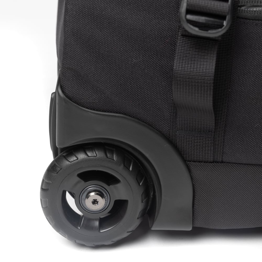 Road Trip Rolling Duffle Bag Black | Rtic Bags|Clearance