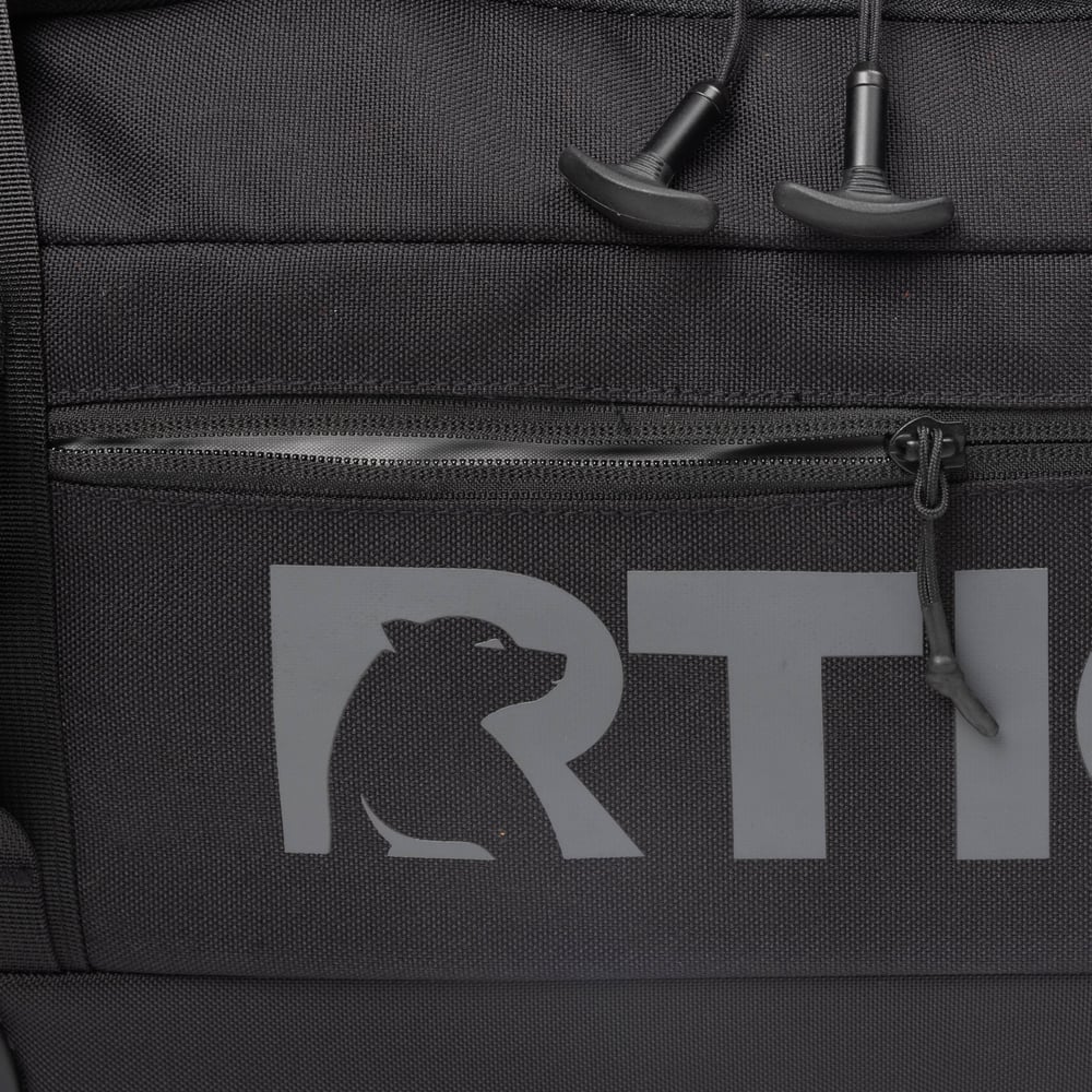 Road Trip Rolling Duffle Bag Black | Rtic Bags|Clearance