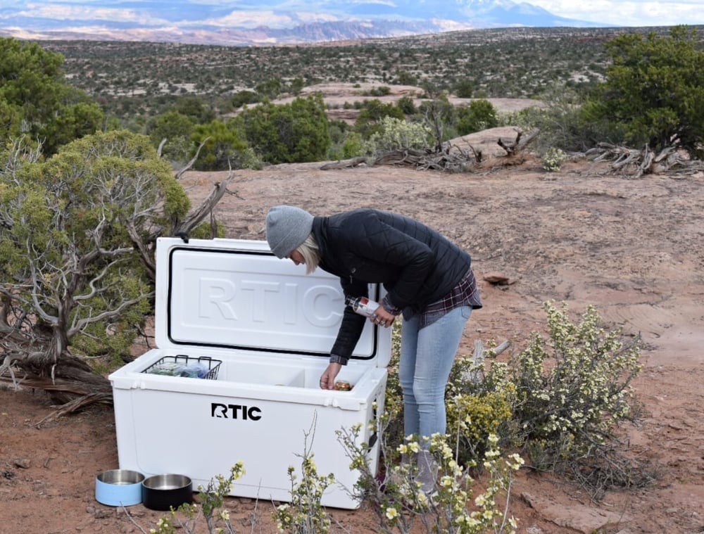 145 QT Ultra-Tough Cooler White | Rtic Hard Coolers
